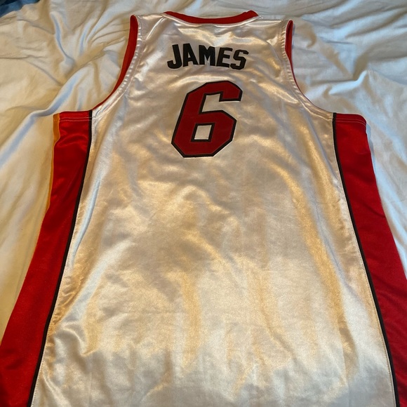 Lebron James Miami Heat Jersey #6 - Picture 2 of 2